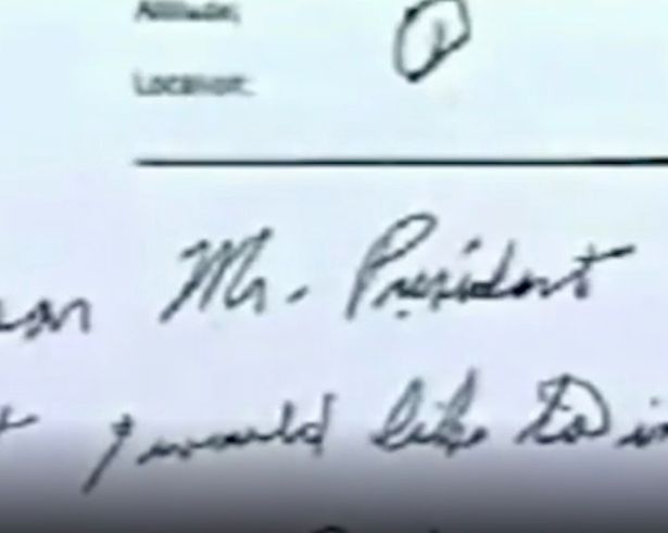 Handwriting experts have carried out an analysis of the signature on the letter and the one on Elvis's death certificate