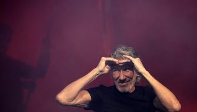 Roger Waters (Pink Floyd) Shares A Strong Message Against Racism and Islamophobia